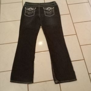 Lei stylish jeans